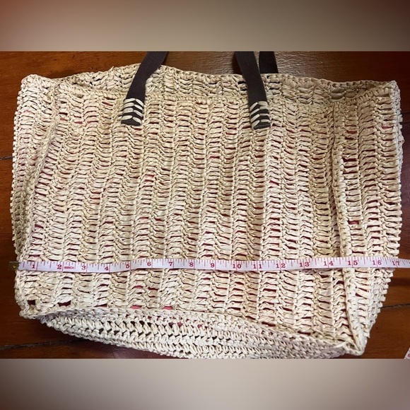 Quicksilver straw light tan shoulder bag EUC pink lining tote leather straps - Picture 4 of 9